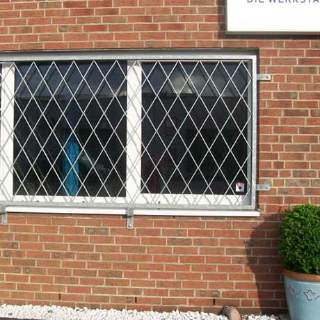 Fenstergitter_Heidenescher_Koeln